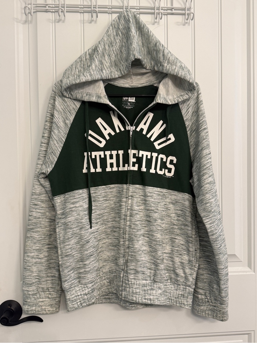 Oakland Athletics full Zip-Up Hoodie by New Era size small.
